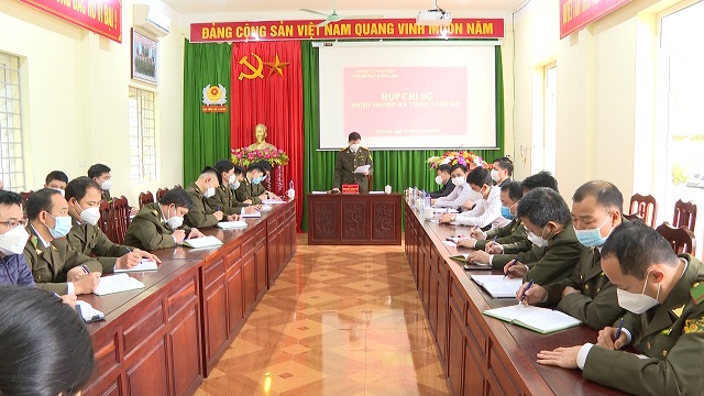 Phó Bí thư Tỉnh ủy Nguyễn Mạnh Dũng dự sinh hoạt Chi bộ Hạt Kiểm lâm huyện Vị Xuyên.